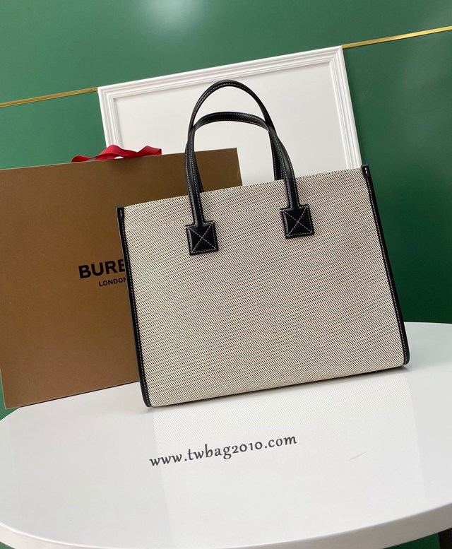Burberry專門店新款手提女包購物袋 巴寶莉中號雙色帆布拼皮皮革Freya義大利精製托特包 yxb1287
